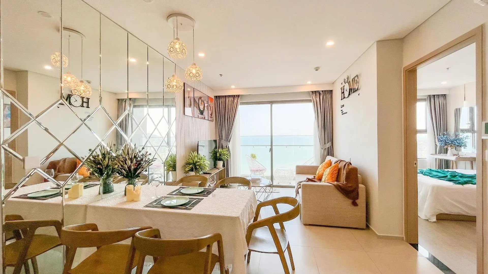 Song Homestay-The Song Apartment Vung Tau Nghi Duong Bien Cao Cap 5 Sao- The Song Vung Tau Condotel 5 Star Beach View Apartment