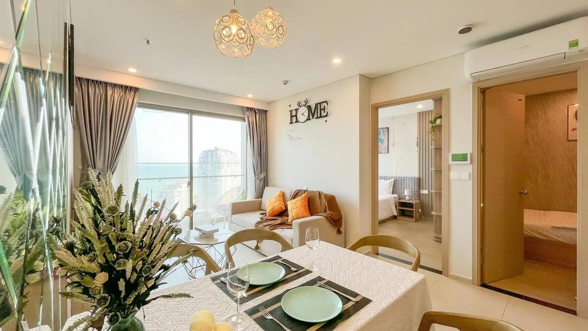 Song Homestay-The Song Apartment Vung Tau Nghi Duong Bien Cao Cap 5 Sao- The Song Vung Tau Condotel 5 Star Beach View Apartment
