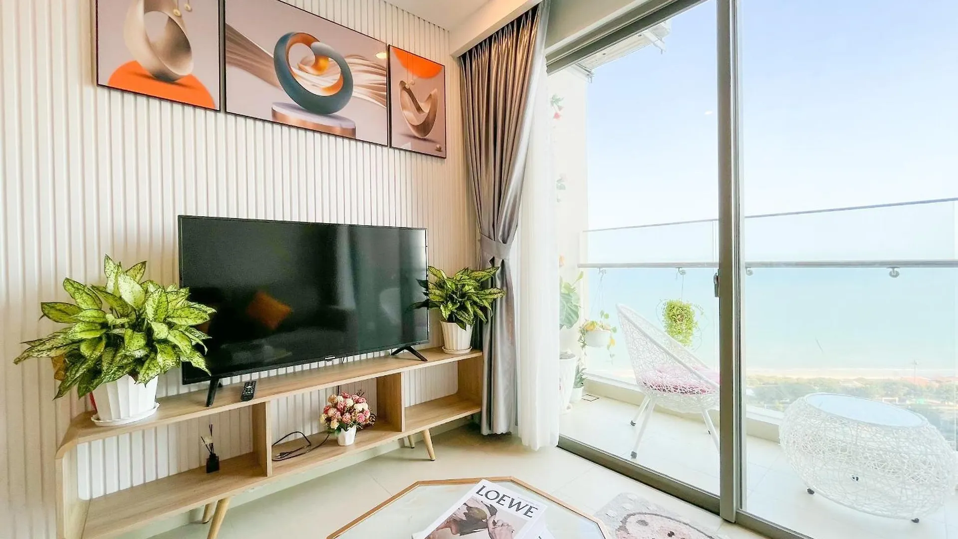 Song Homestay-The Song Apartment Vung Tau Nghi Duong Bien Cao Cap 5 Sao- The Song Vung Tau Condotel 5 Star Beach View Apartment