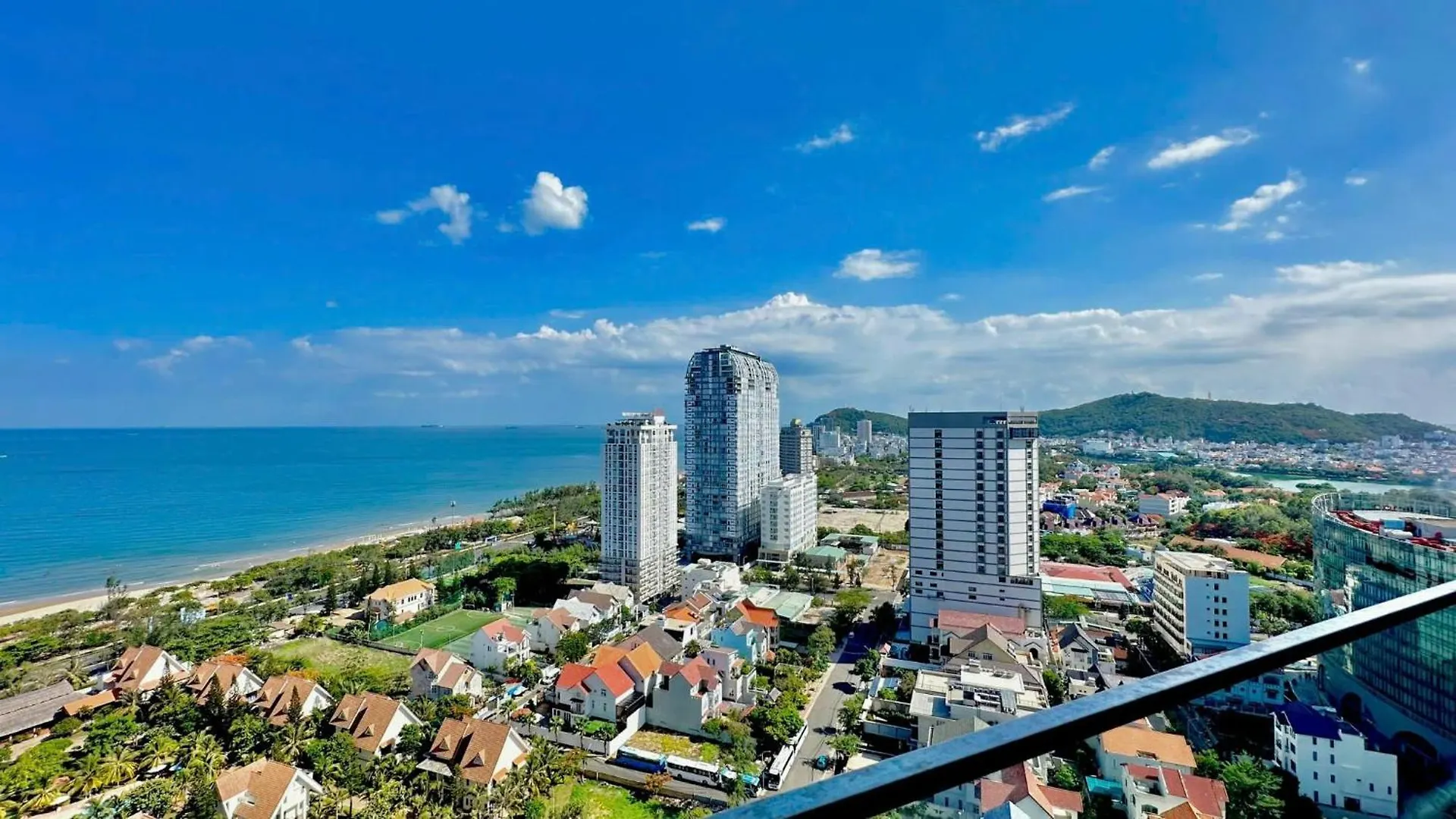 Song Homestay-The Song Apartment Vung Tau Nghi Duong Bien Cao Cap 5 Sao- The Song Vung Tau Condotel 5 Star Beach View Apartment
