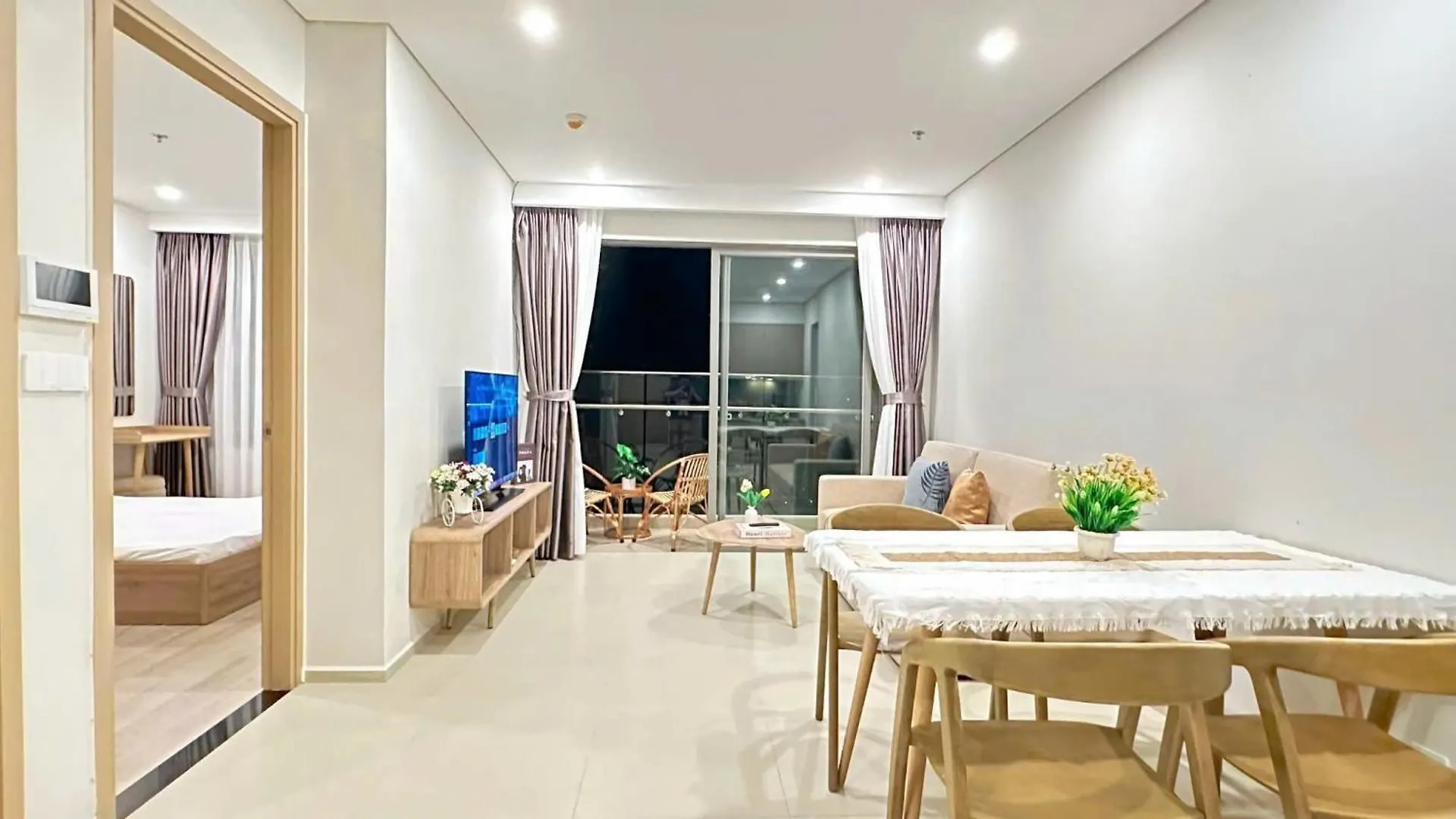 Song Homestay-The Song Apartment Vung Tau Nghi Duong Bien Cao Cap 5 Sao- The Song Vung Tau Condotel 5 Star Beach View Apartment 0*,  Vietnam